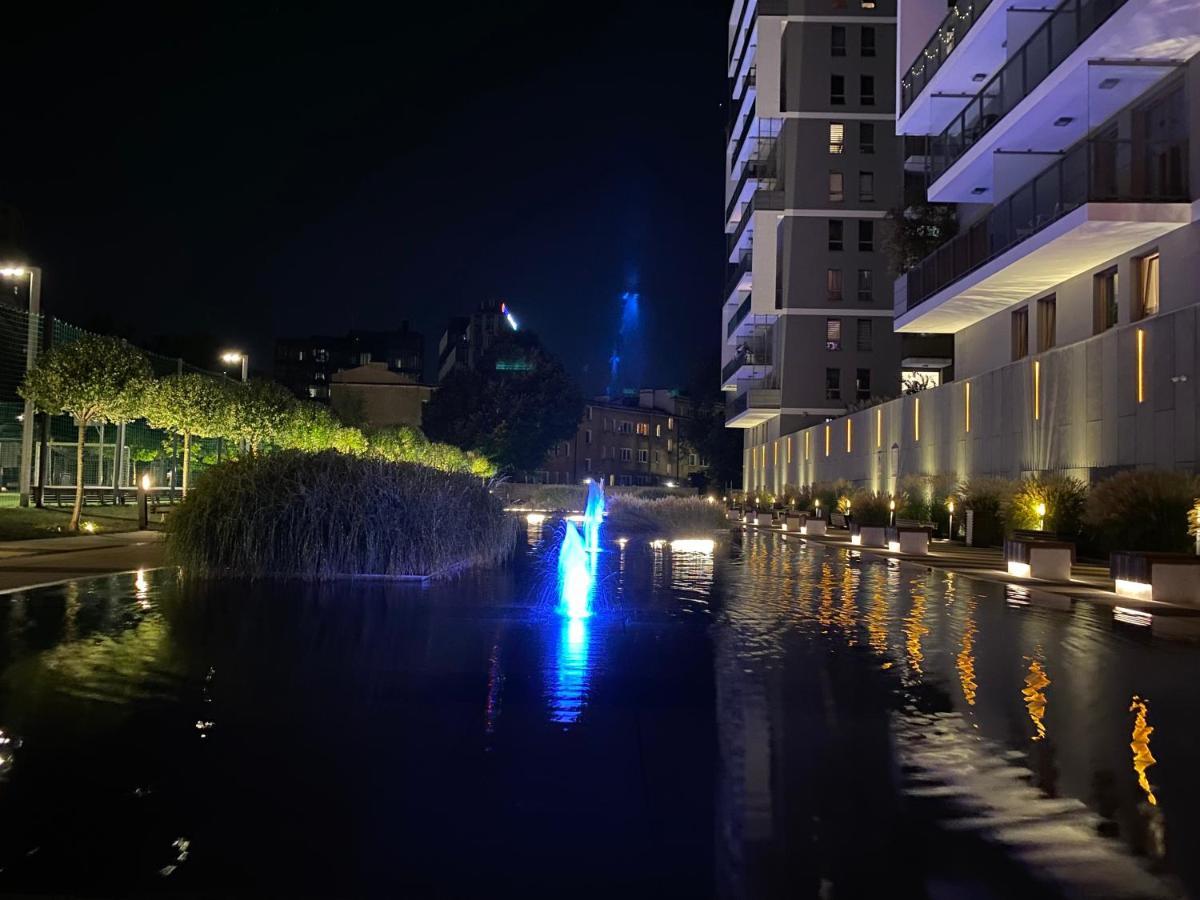 Apartment Wola, Wi-Fi, Smart Lock, Air Condition Варшава Екстер'єр фото